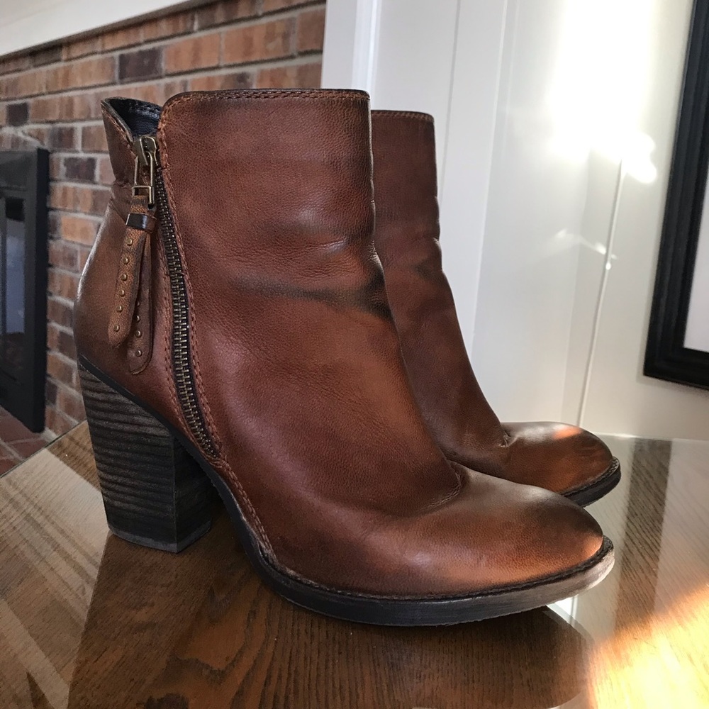 Steve Madden Ryatt ankle boots